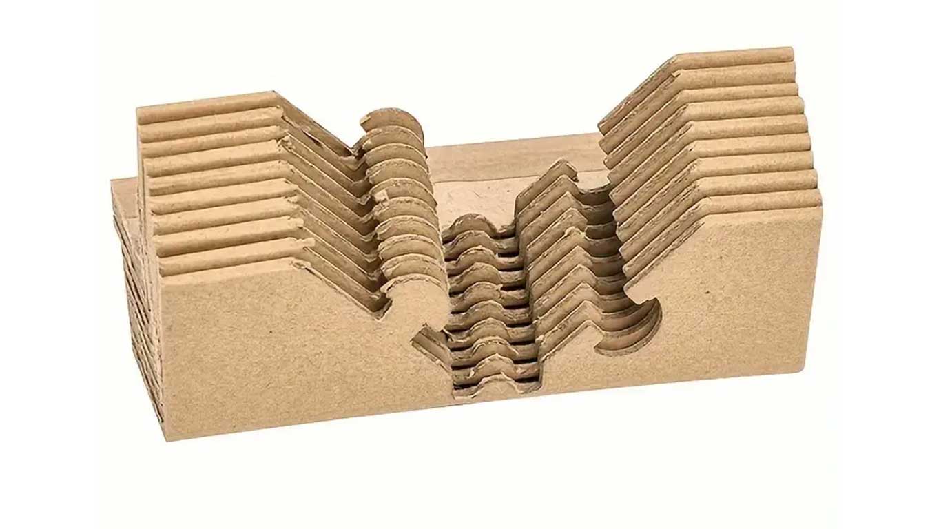 Kilitli köşebent palet uygulaması — maksimum stabilite ve kilitli sistem | Arpack Ambalaj