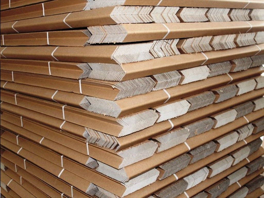 Standart köşebent palet uygulaması — istifleme ve çemberleme koruması | Arpack Ambalaj